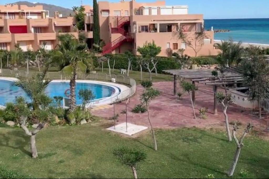 Estudio En Urbanizacion Naturista Con Piscina Junto Al Mar Vera Ngoại thất bức ảnh